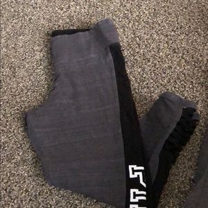 PINK Leggings